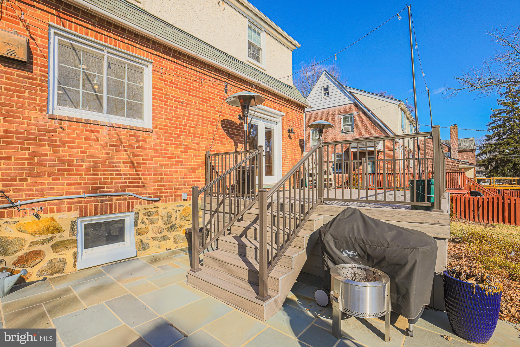 LAKE EVESHAM - Residential