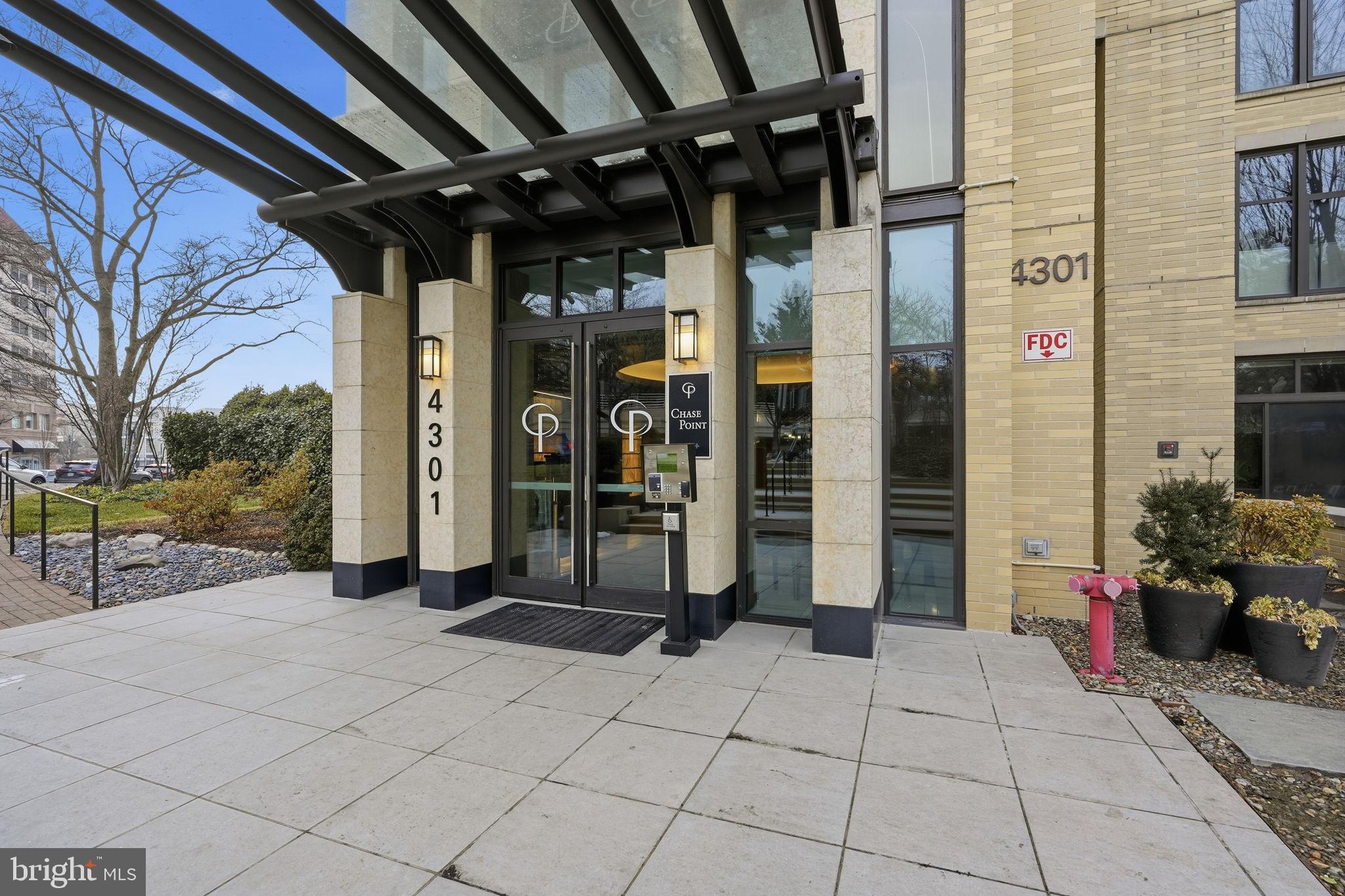 4301 MILITARY ROAD NW 306