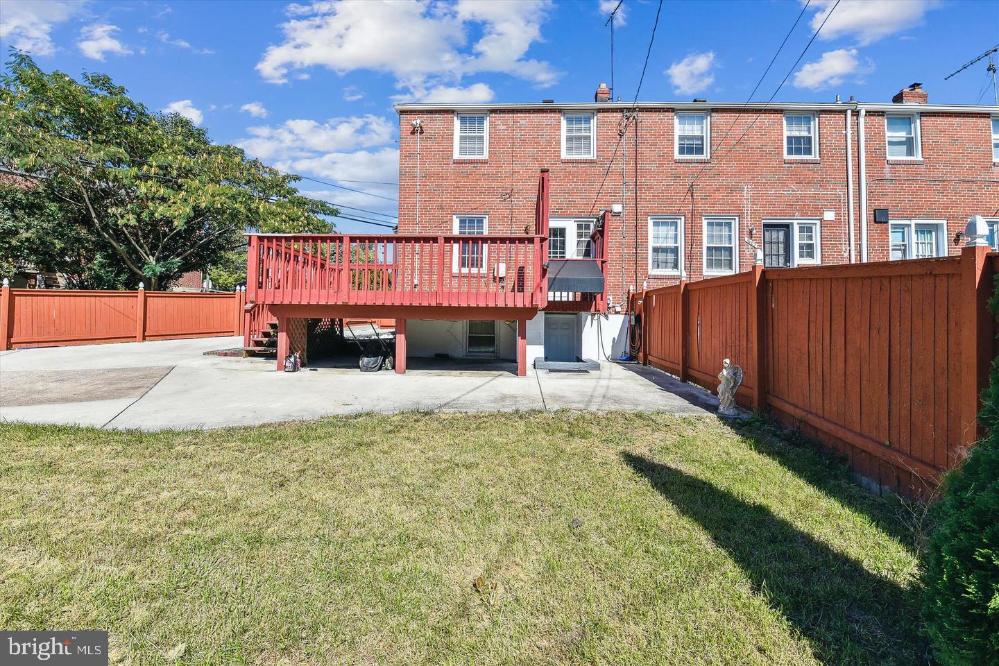 1601 THETFORD ROAD