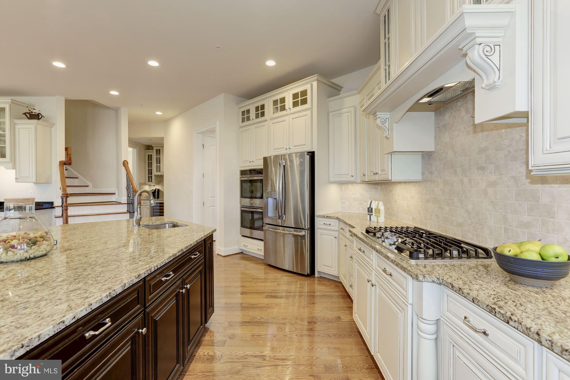 WALNUT CREEK - Residential