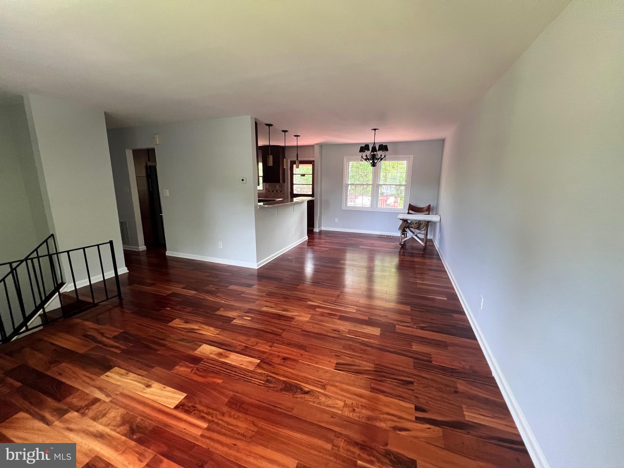 MUNSON HILL - Residential