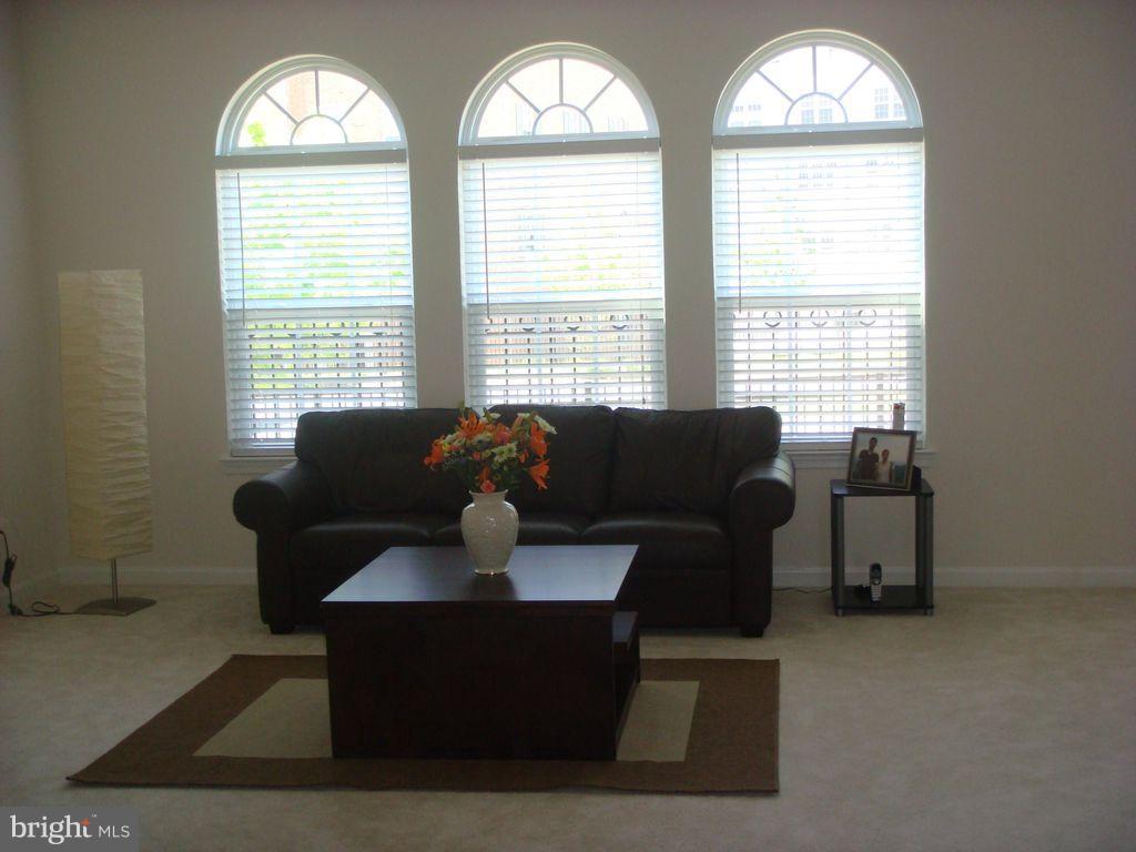 POTOMAC CLUB - Residential Lease