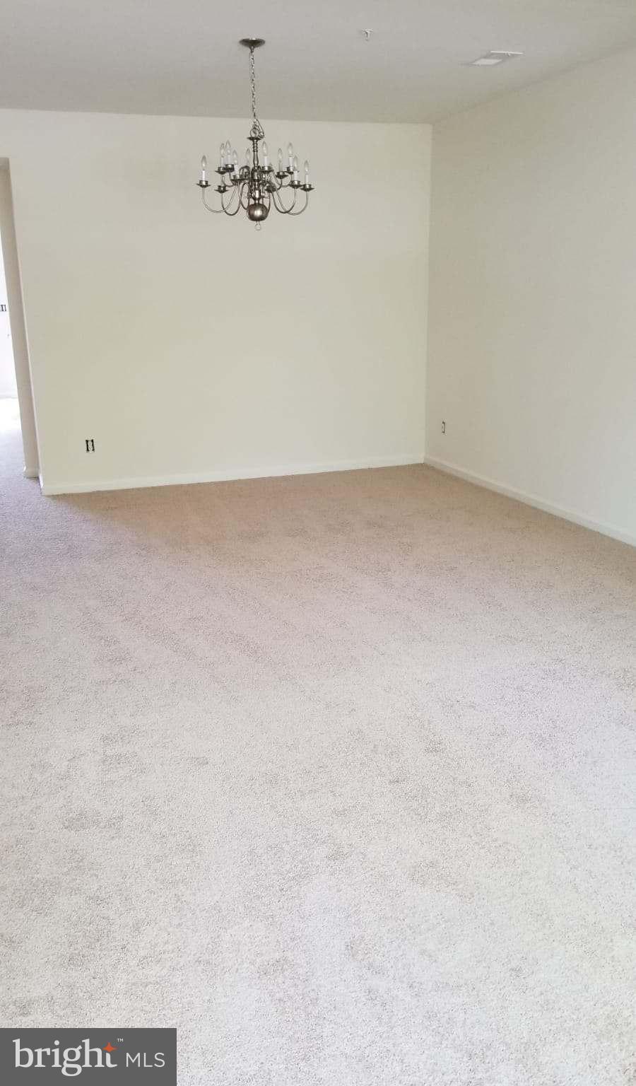 POTOMAC CLUB - Residential Lease