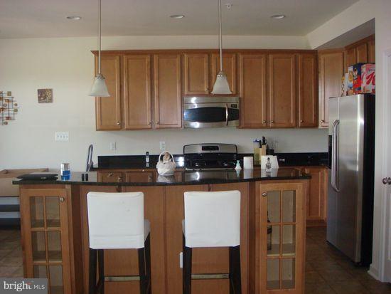 POTOMAC CLUB - Residential Lease