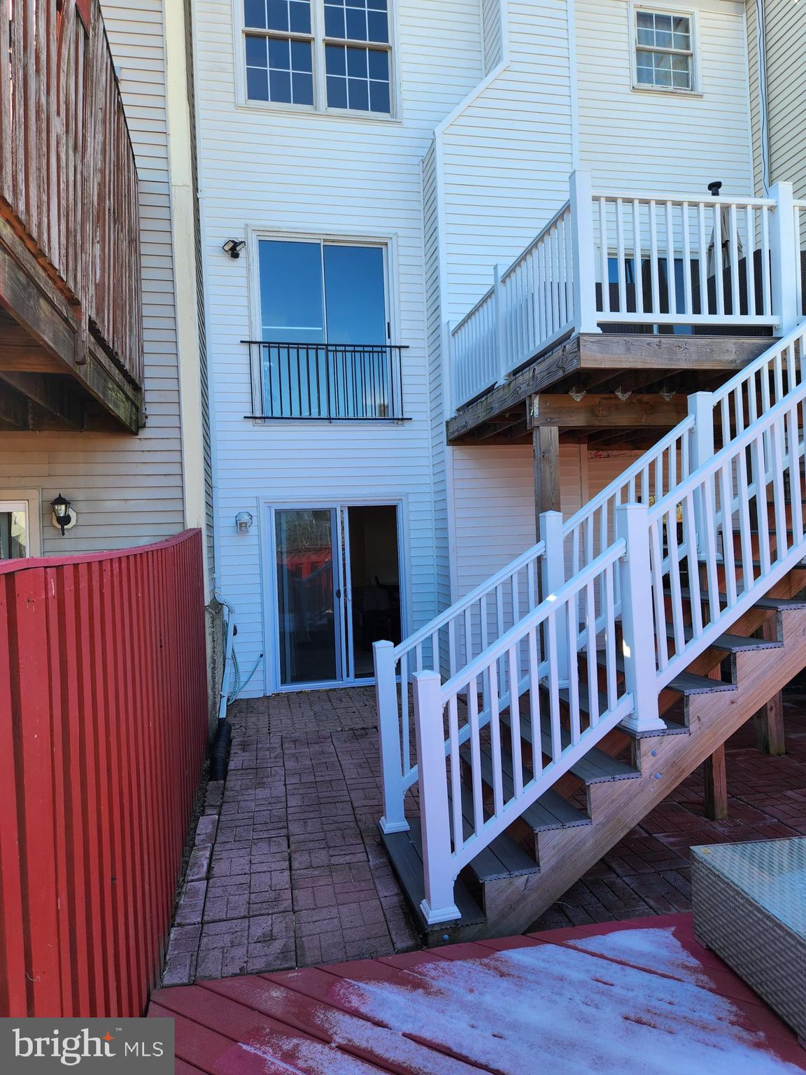 SEVEN OAKS - Residential