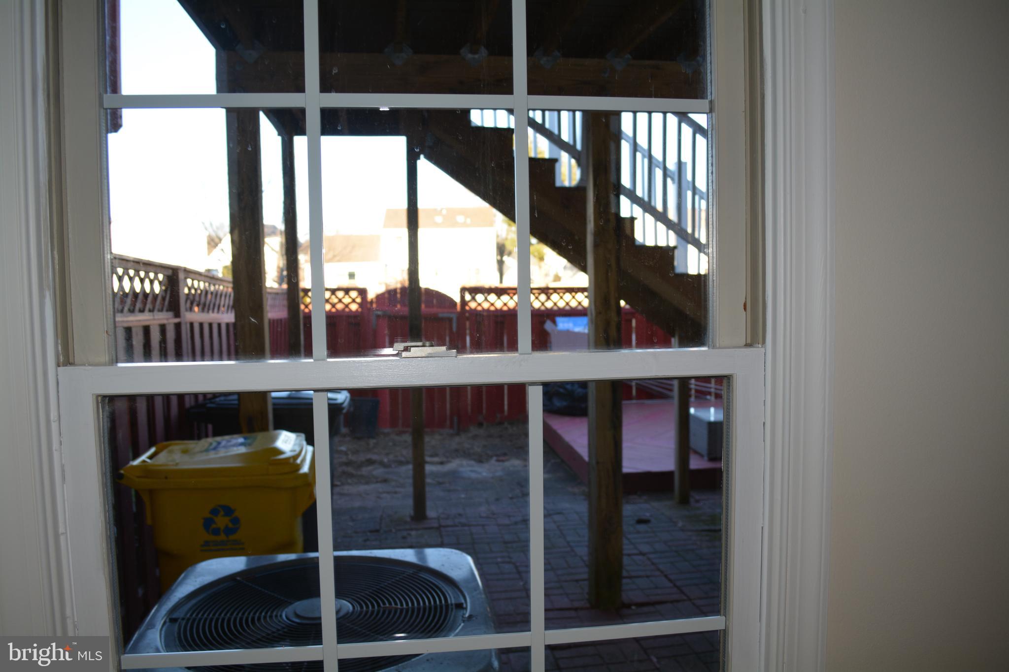 SEVEN OAKS - Residential