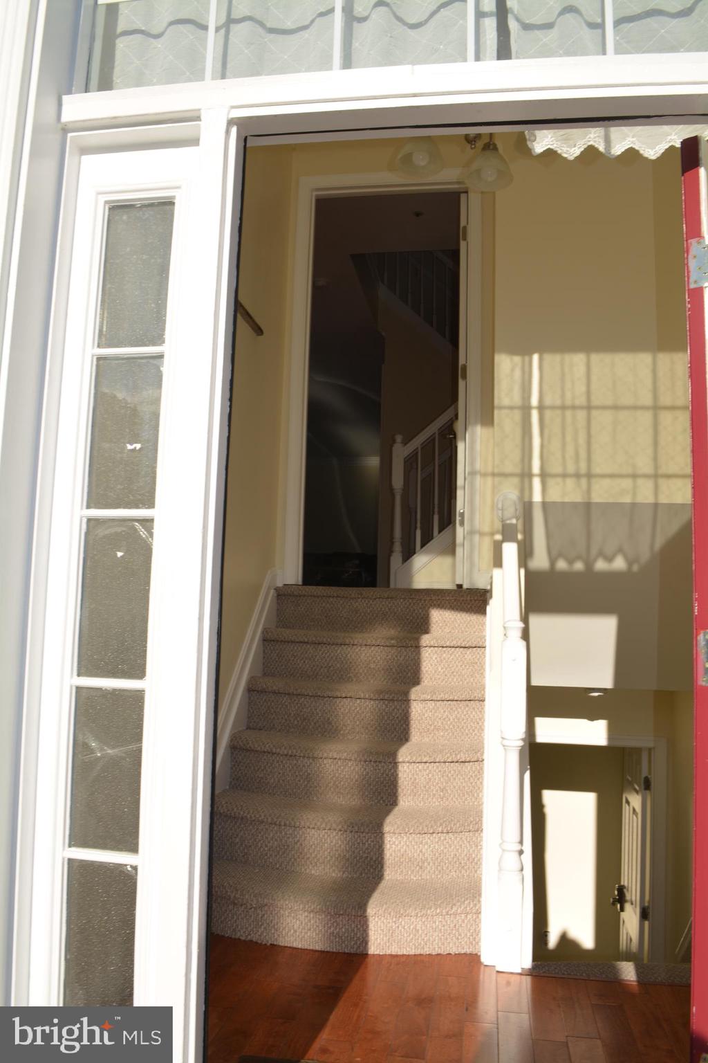 SEVEN OAKS - Residential