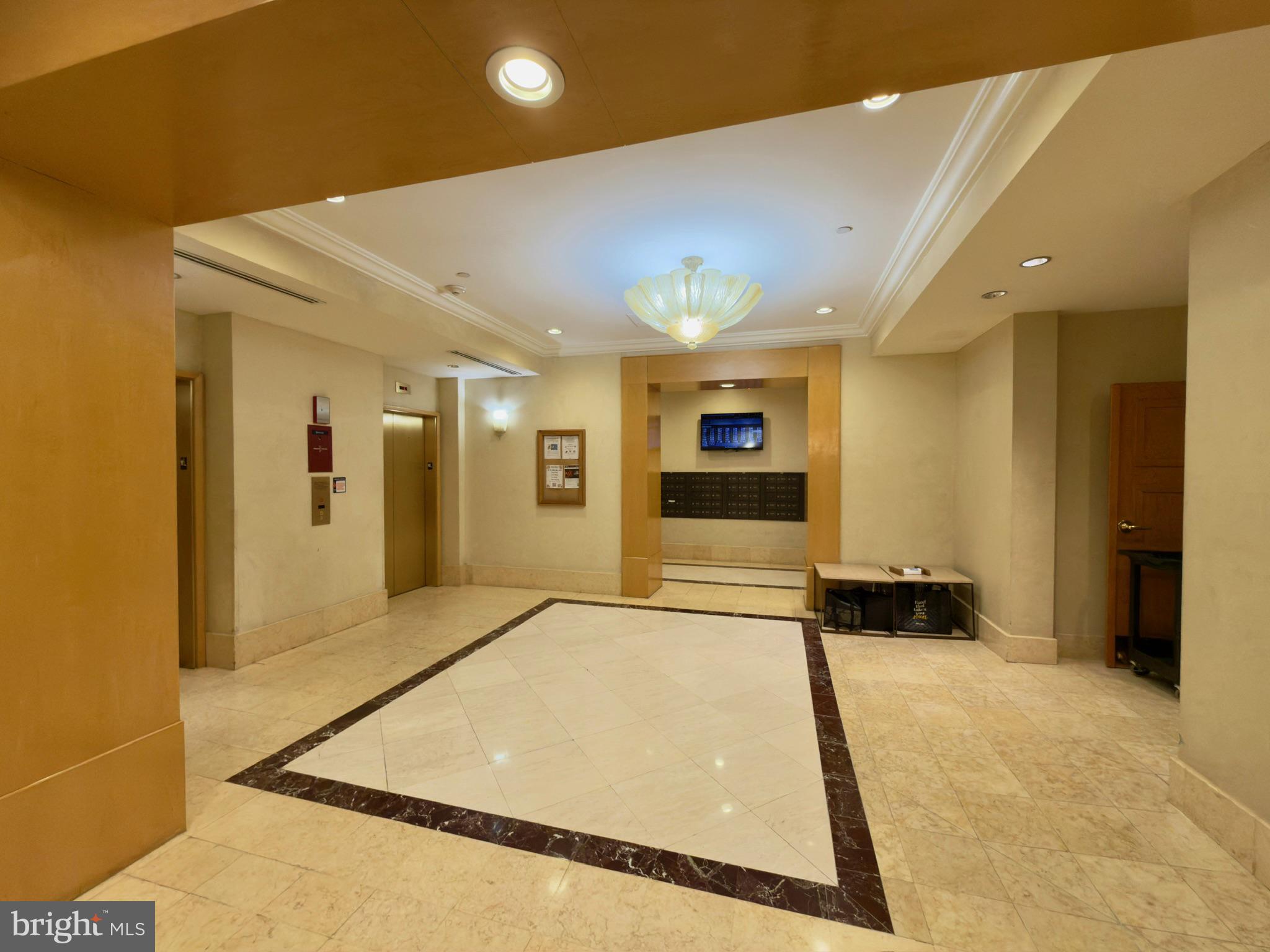 631 D STREET NW 1038