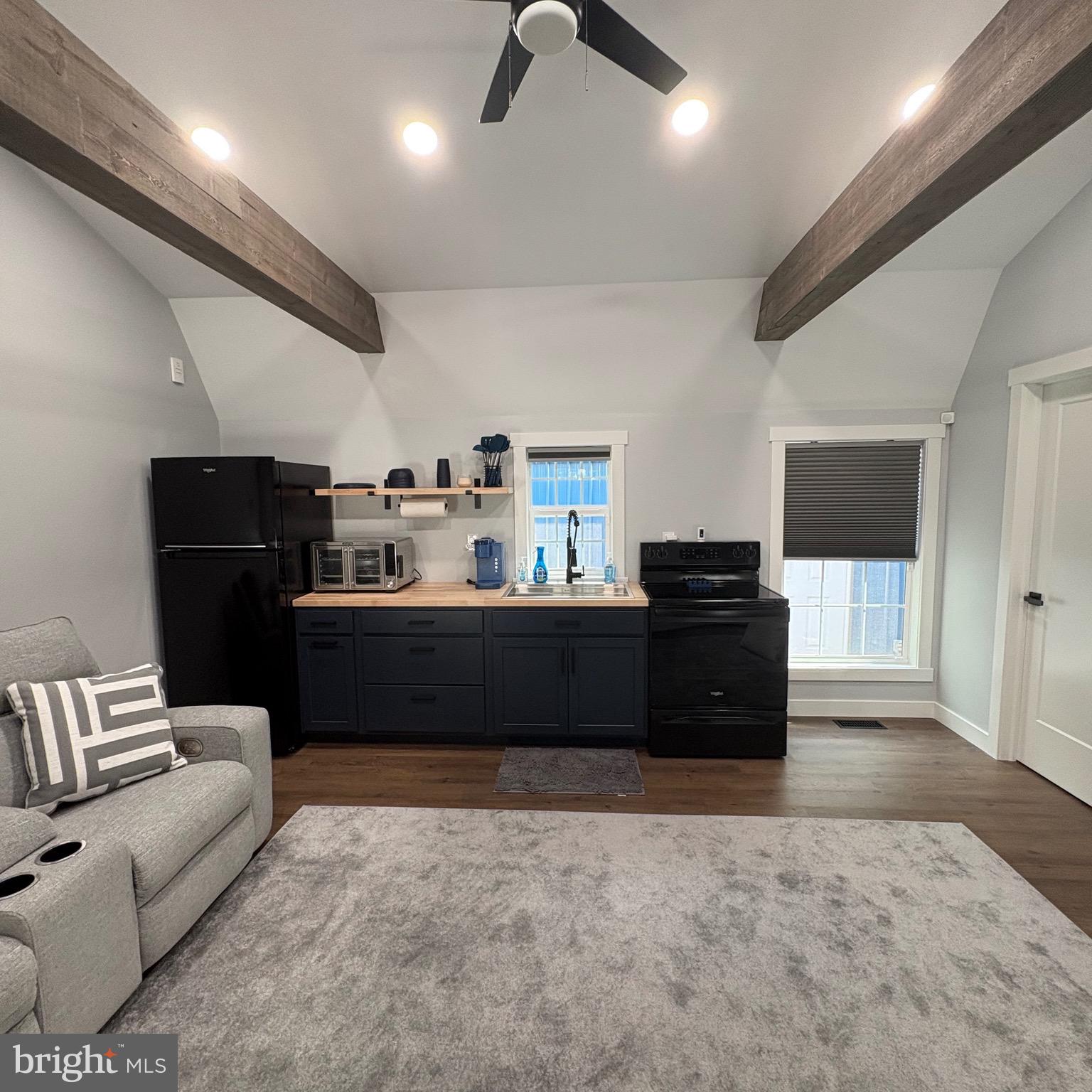 RITTERS HIDDEN VALLEY - Residential