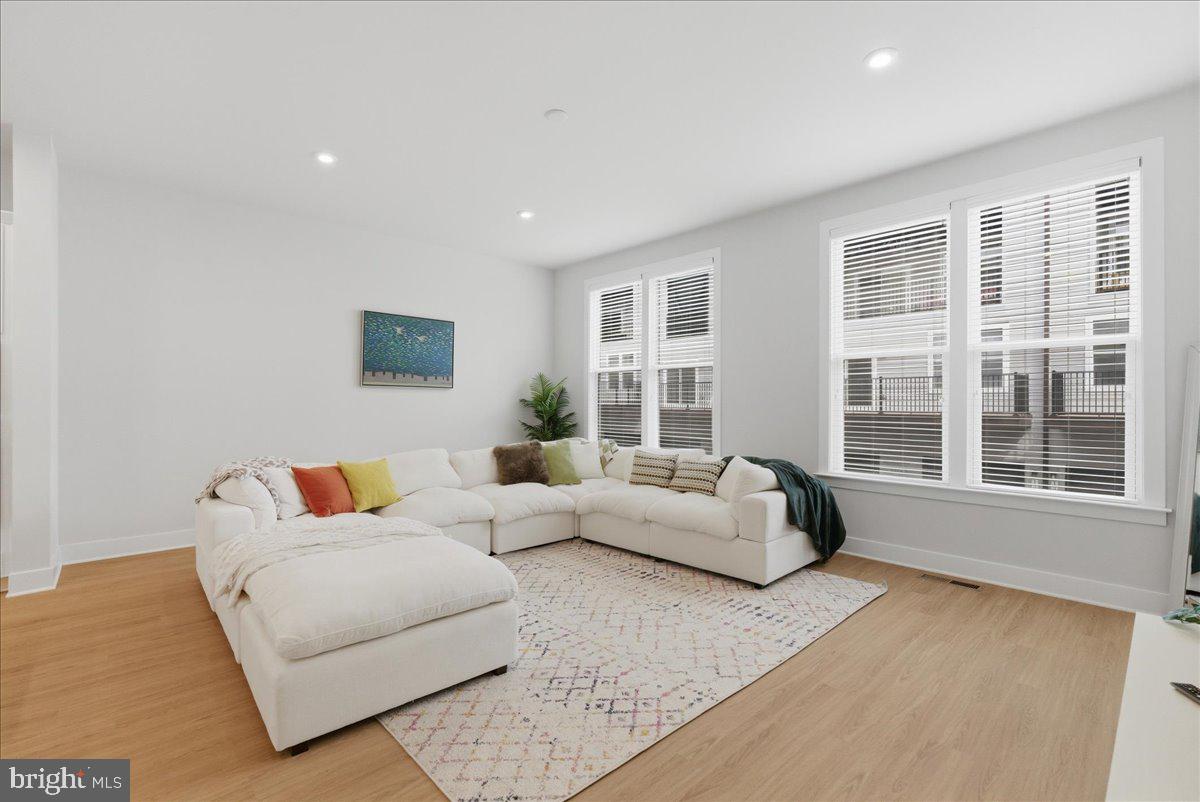 LIBERTY PARK - Residential