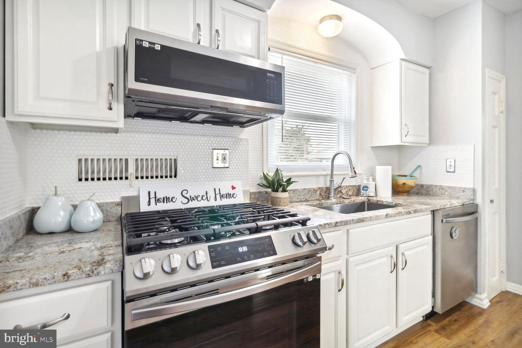 EDNOR GARDENS HISTORIC DISTRICT - Residential