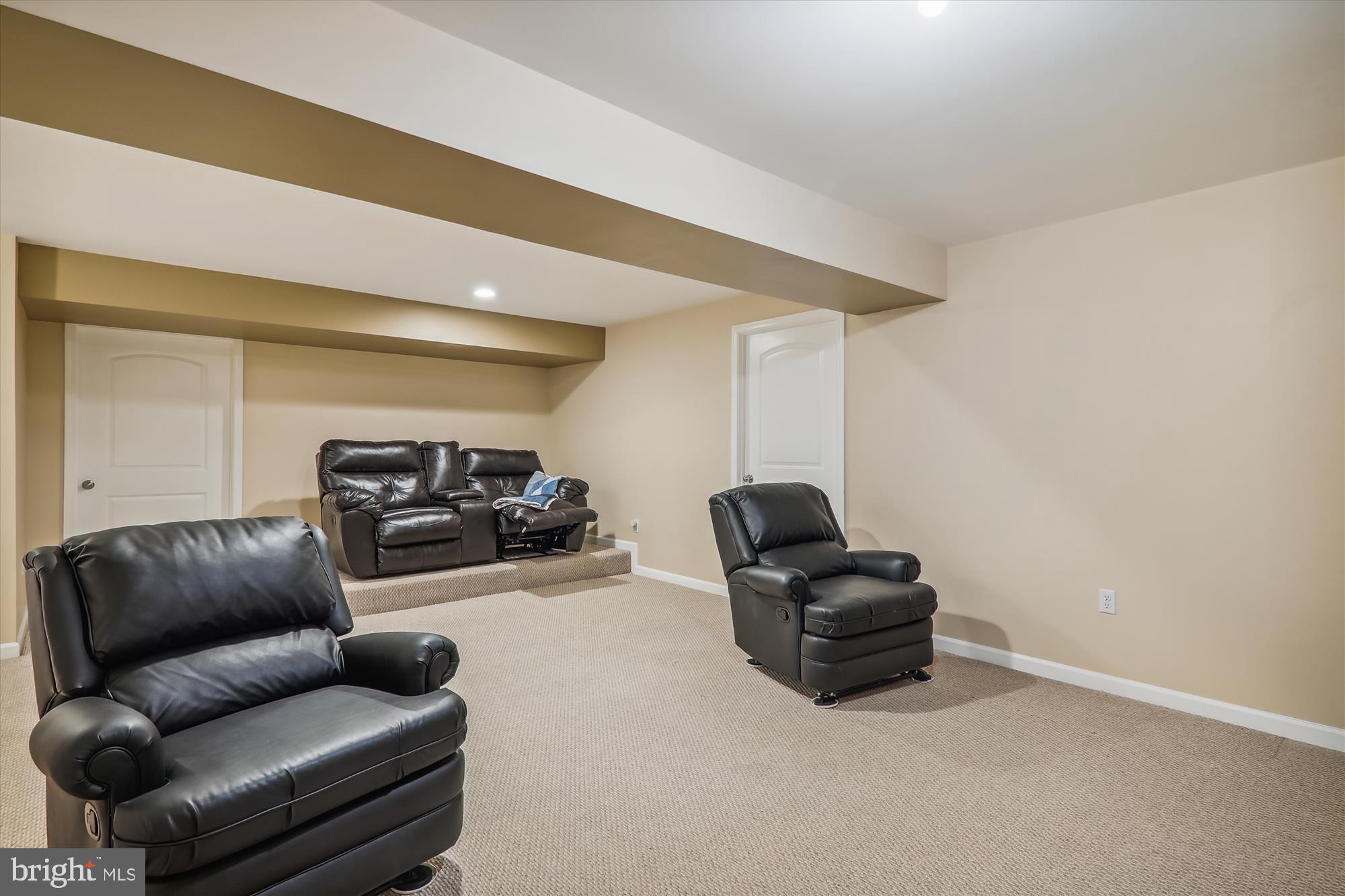 SEVERN PINES - Residential