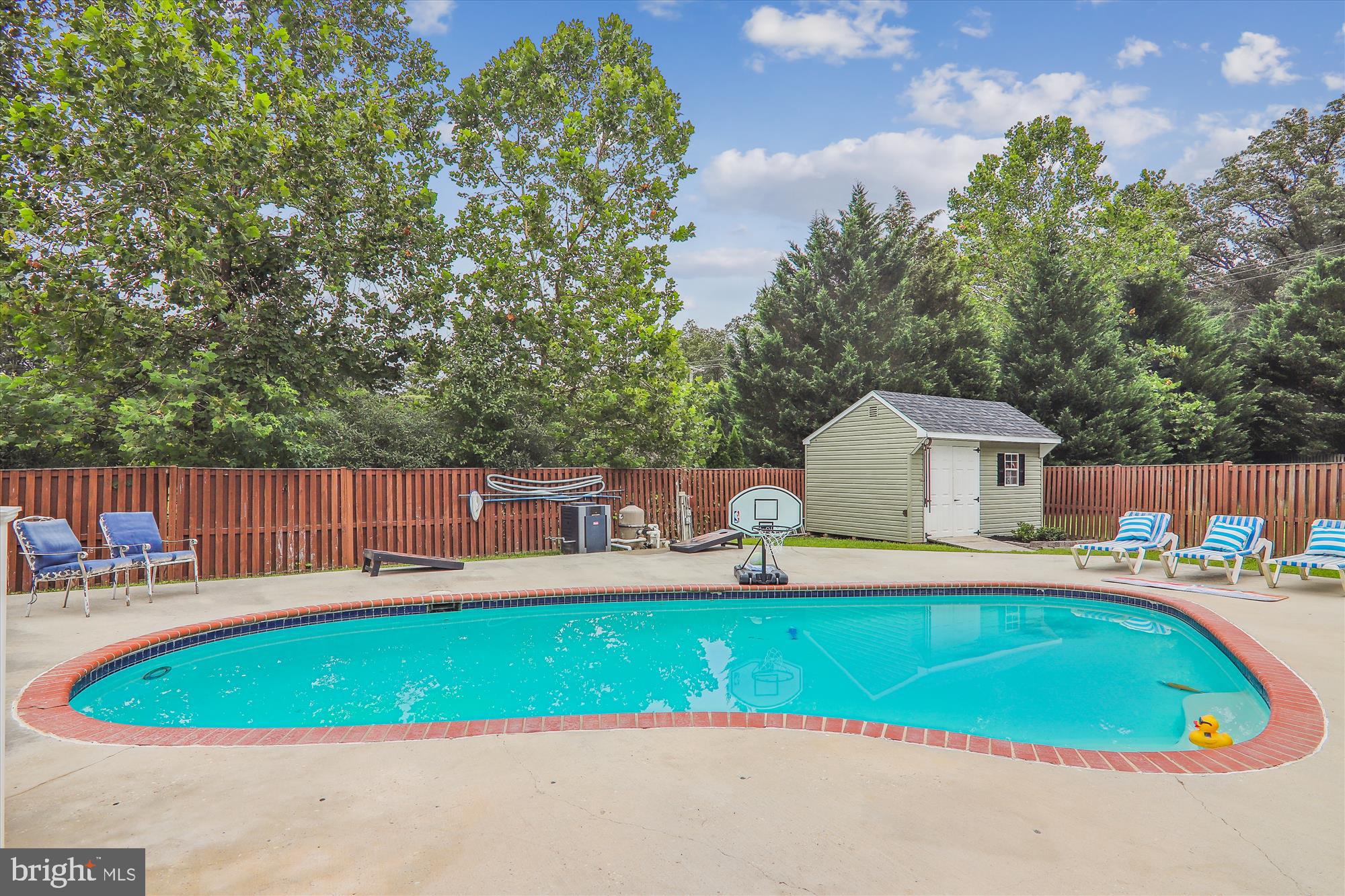 SEVERN PINES - Residential