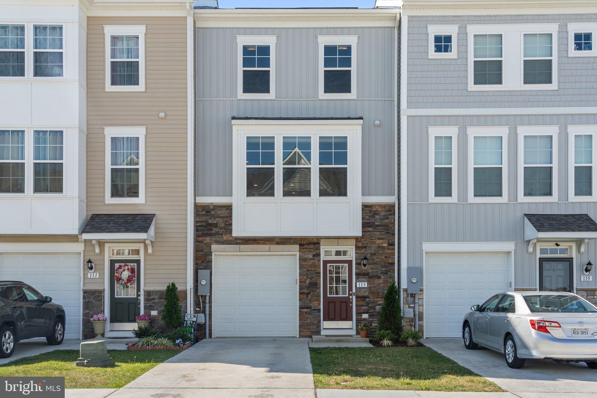 FREEDOM MANOR - Residential