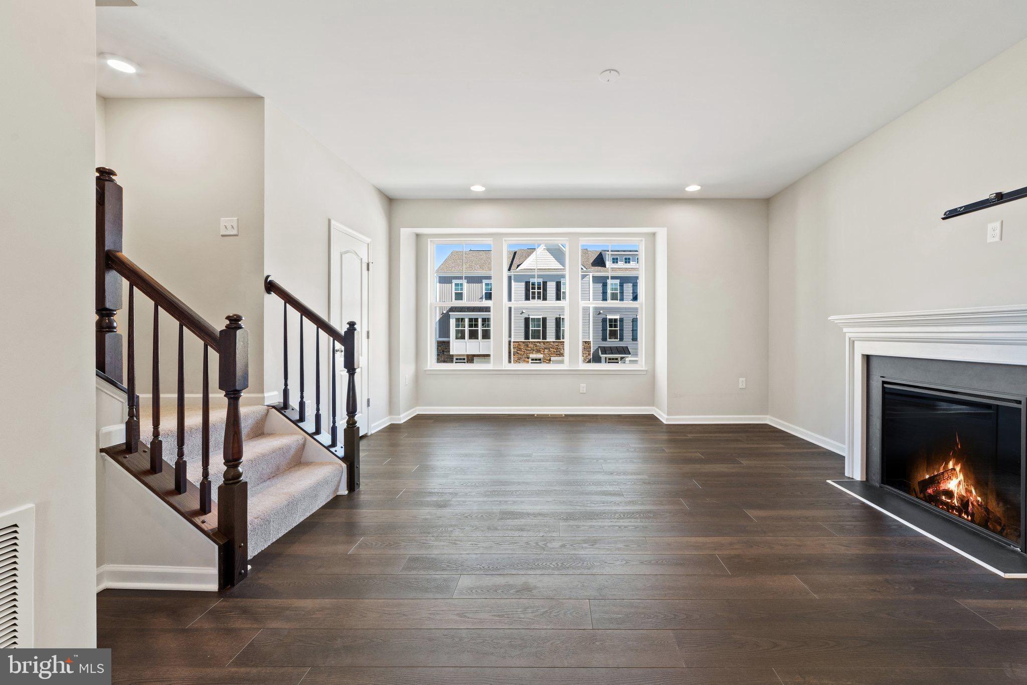 FREEDOM MANOR - Residential