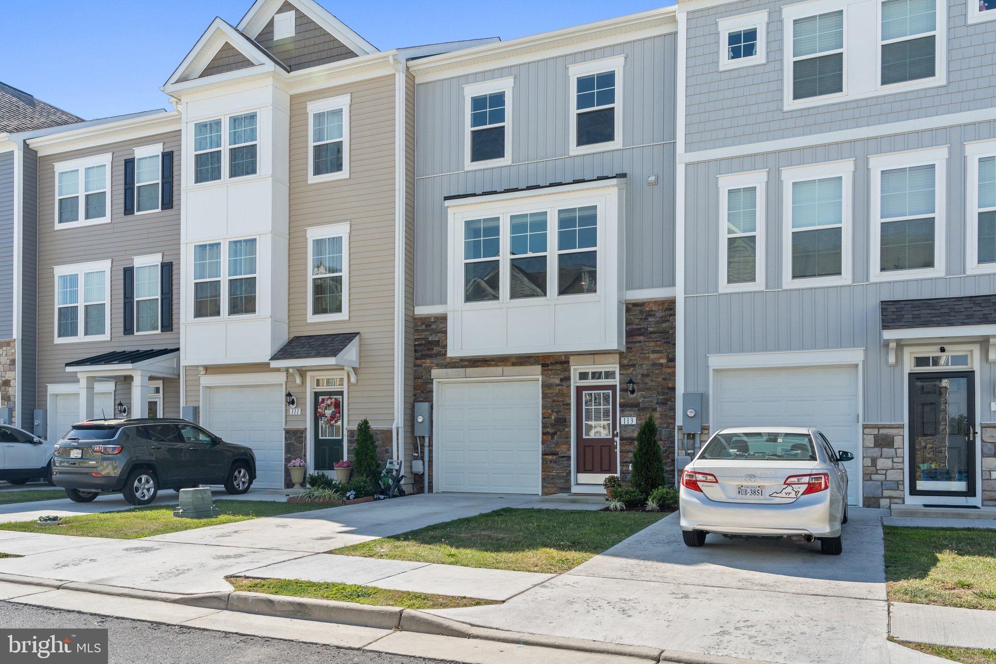 FREEDOM MANOR - Residential