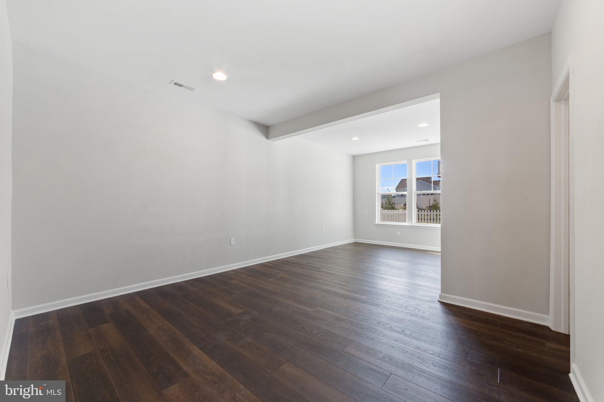 FREEDOM MANOR - Residential