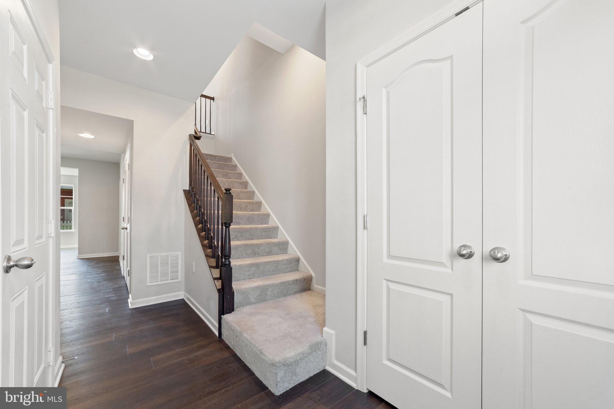 FREEDOM MANOR - Residential