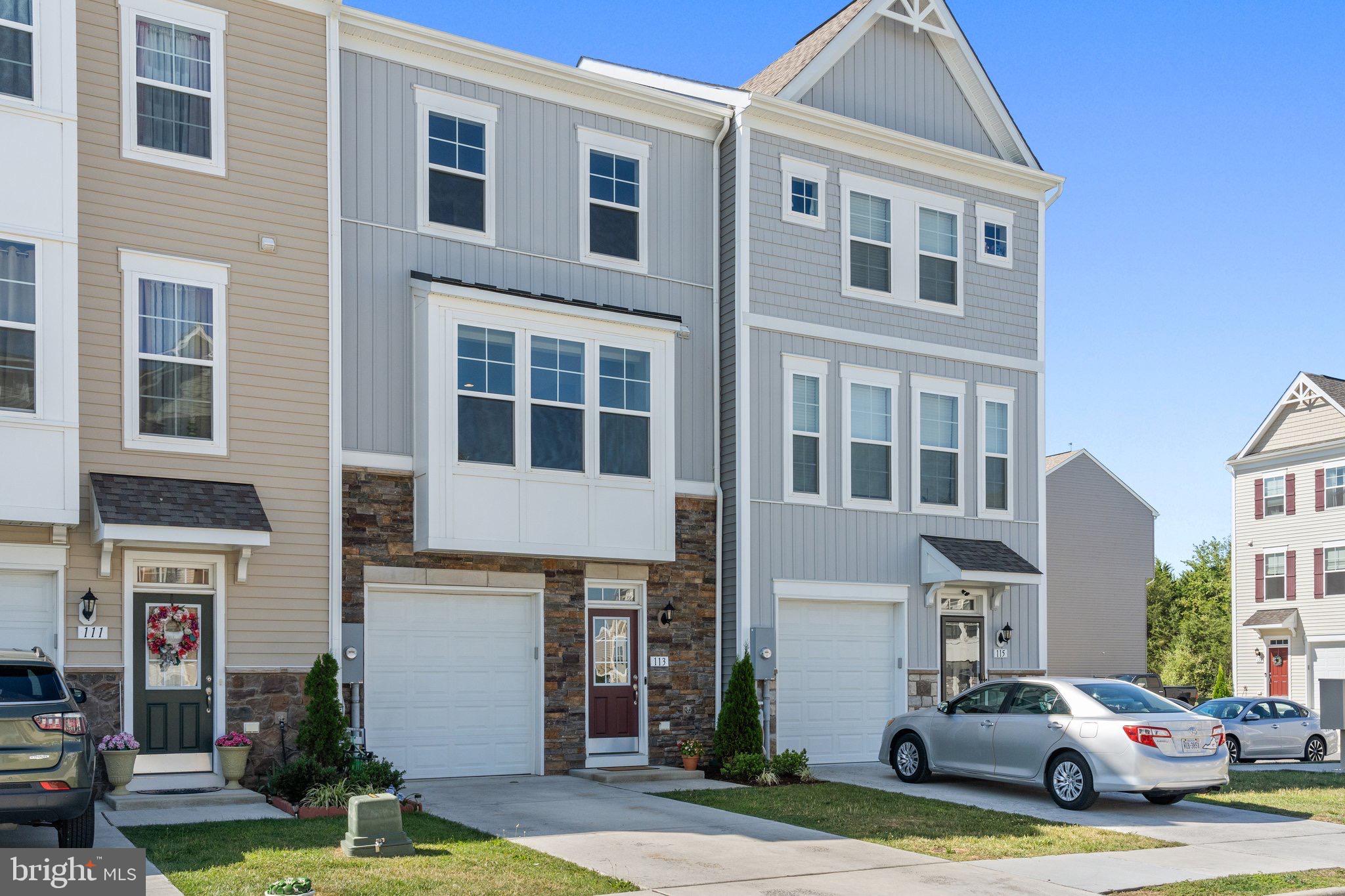 FREEDOM MANOR - Residential