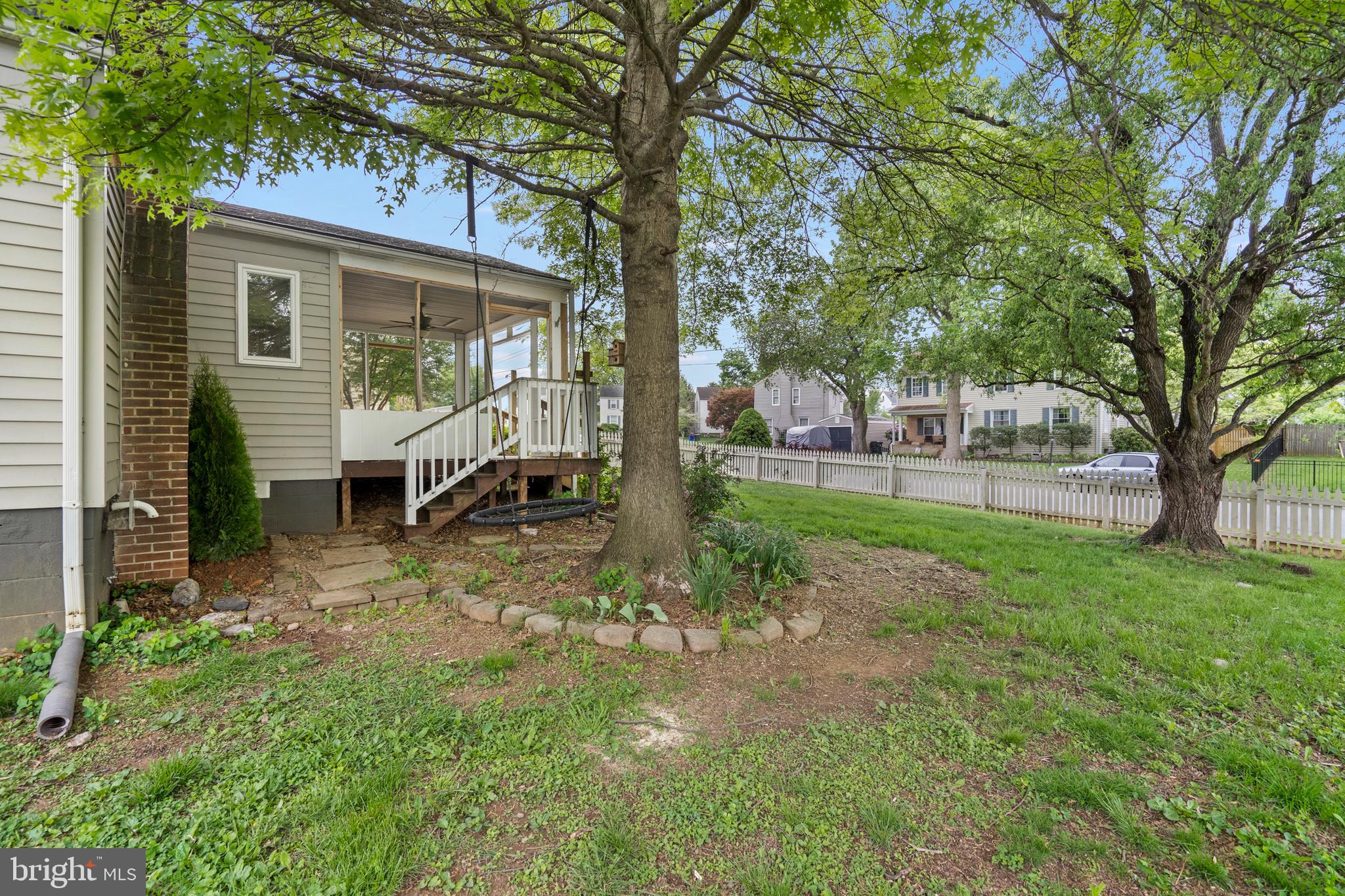 HAMILTON PARK - Residential