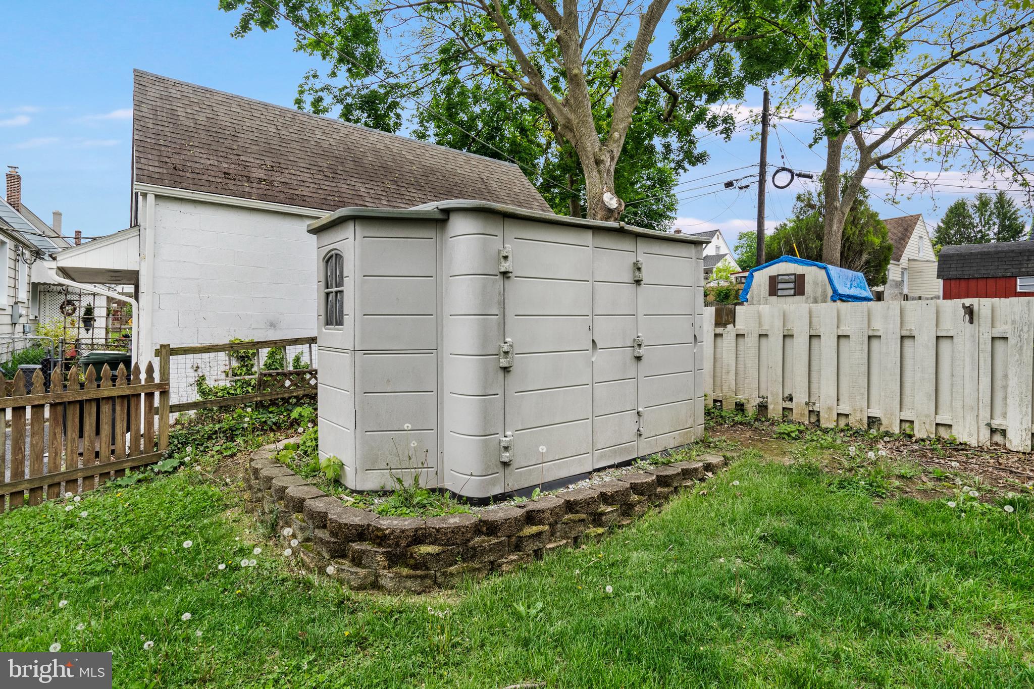 HAMILTON PARK - Residential