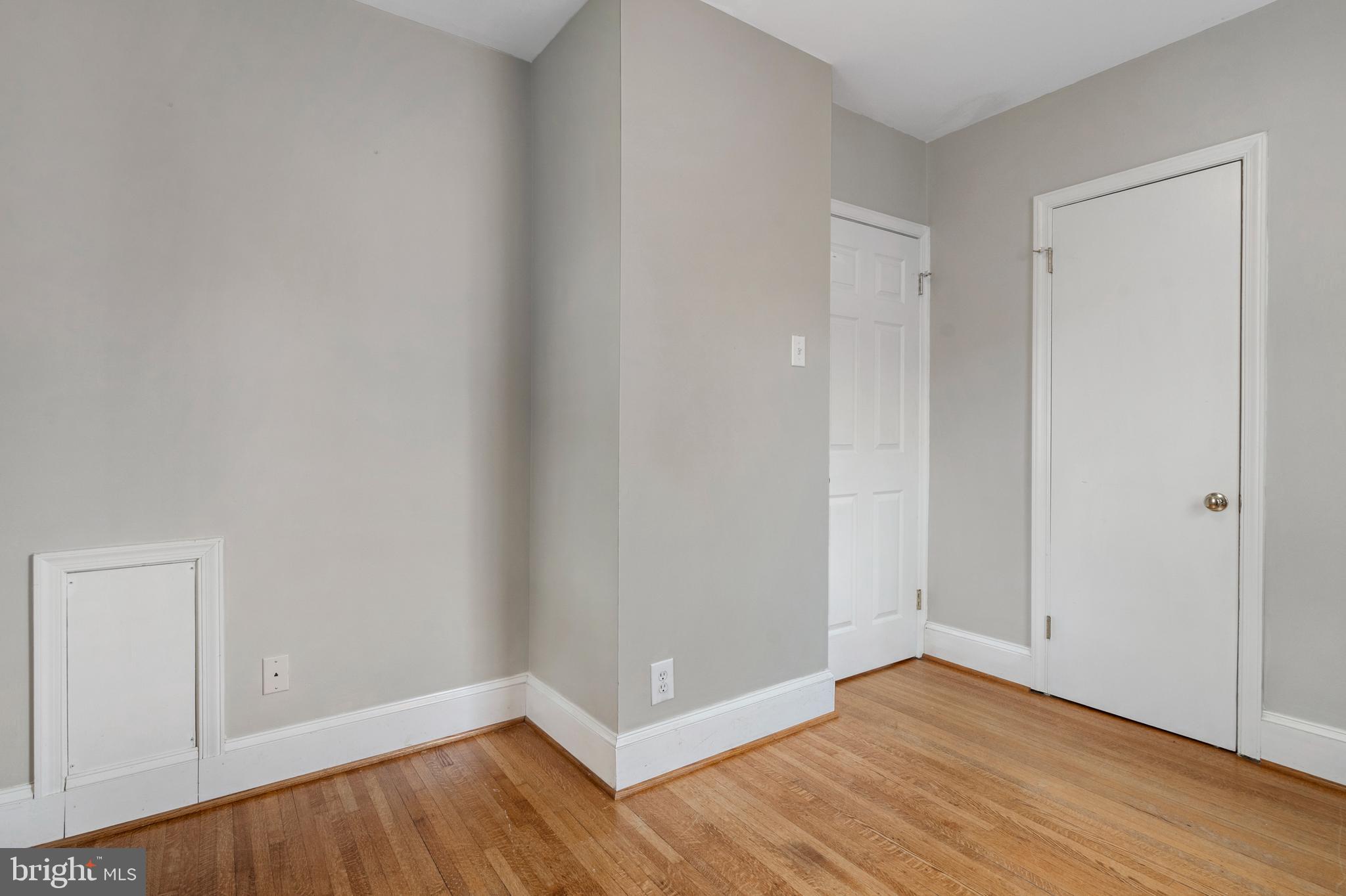 HAMILTON PARK - Residential