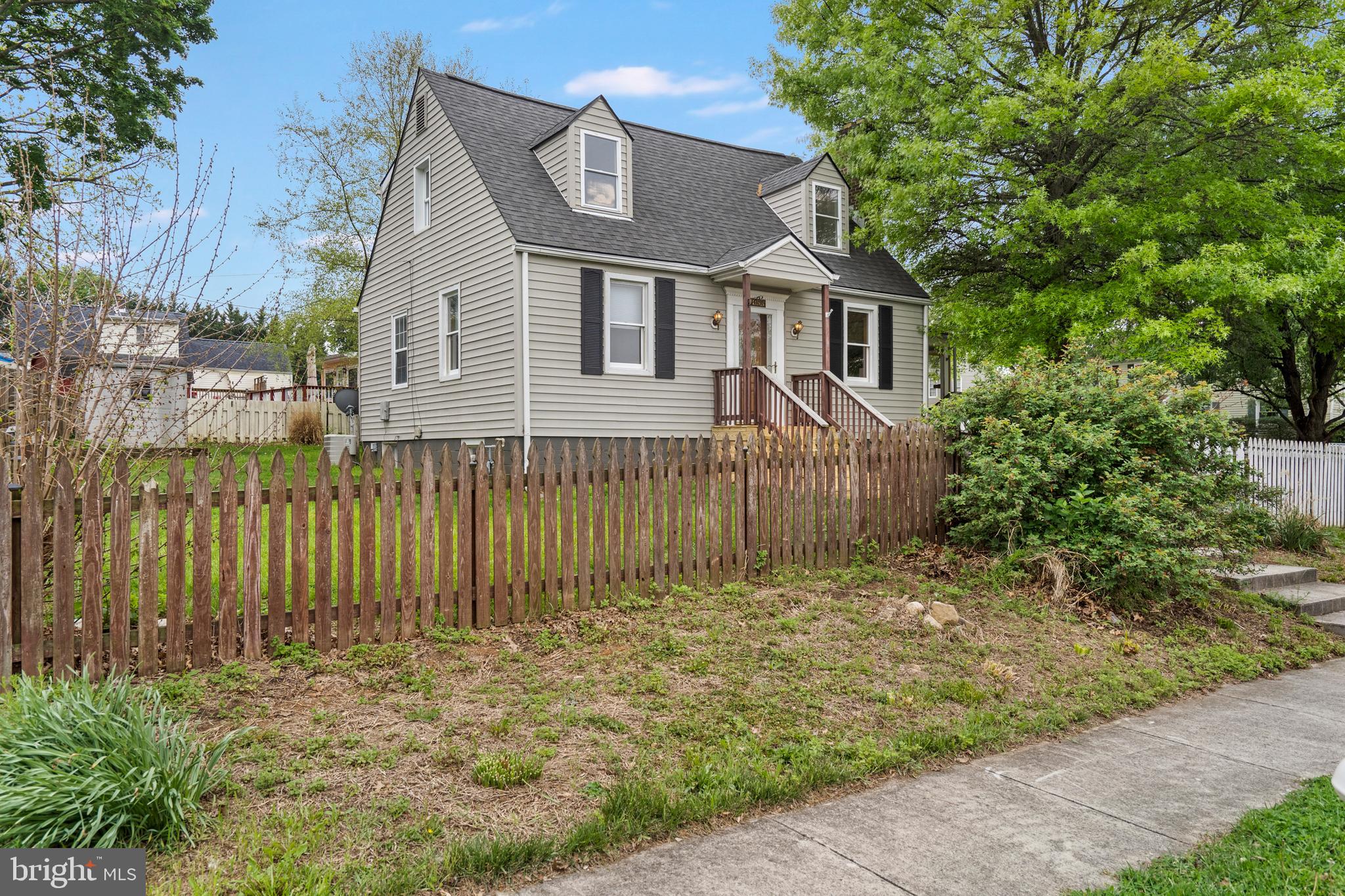 HAMILTON PARK - Residential