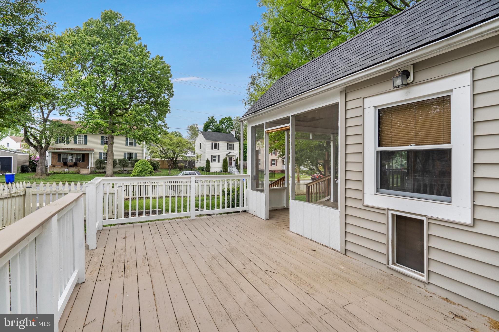 HAMILTON PARK - Residential