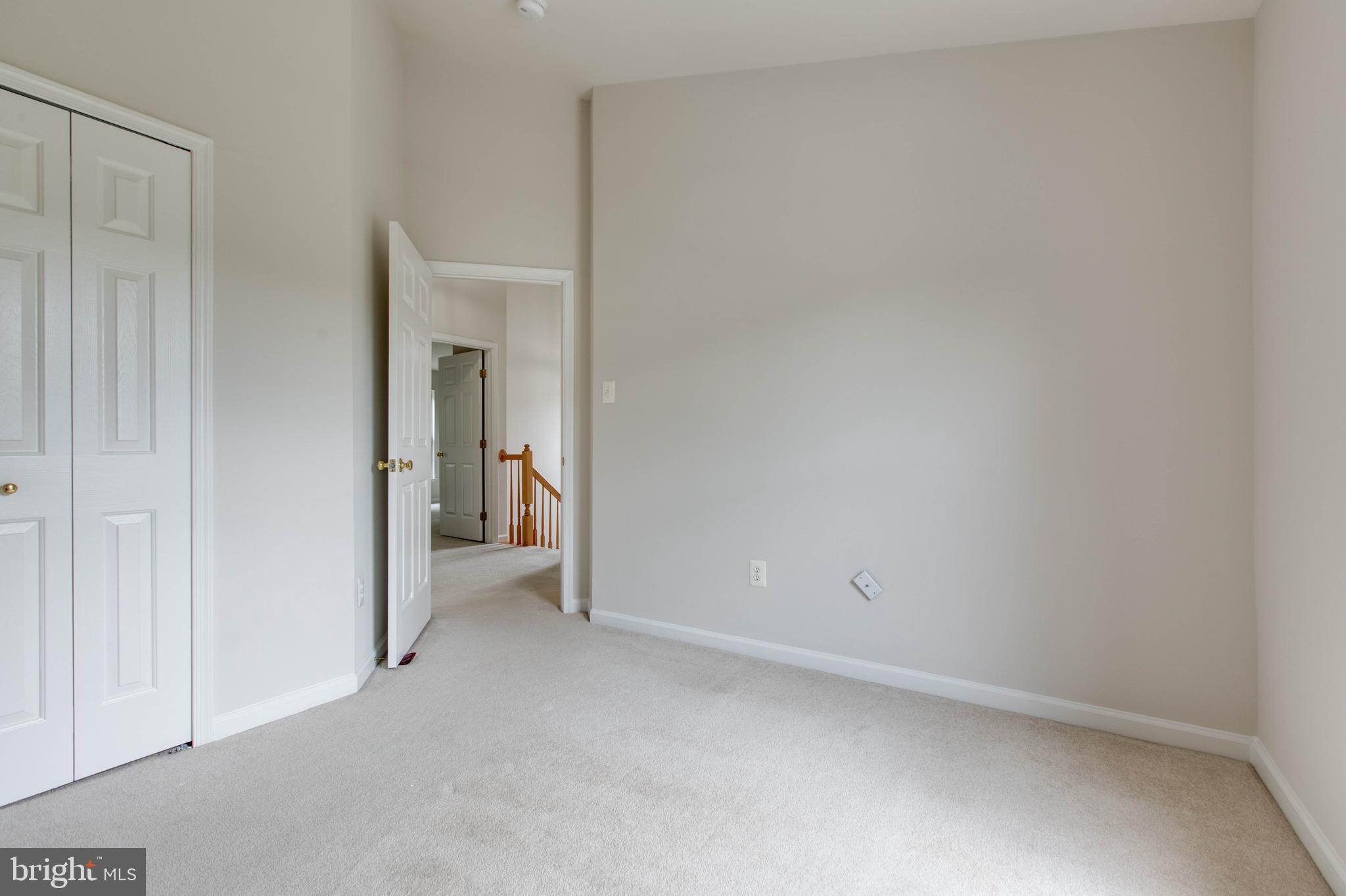 STOCKBRIDGE OVERLOOK - Residential Lease