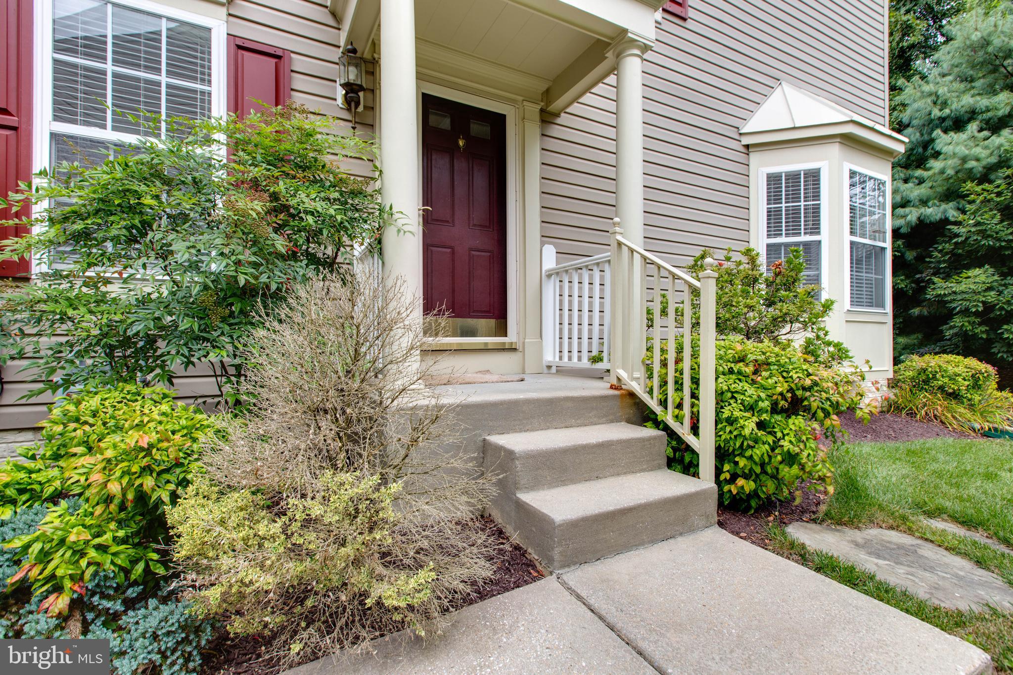 STOCKBRIDGE OVERLOOK - Residential Lease