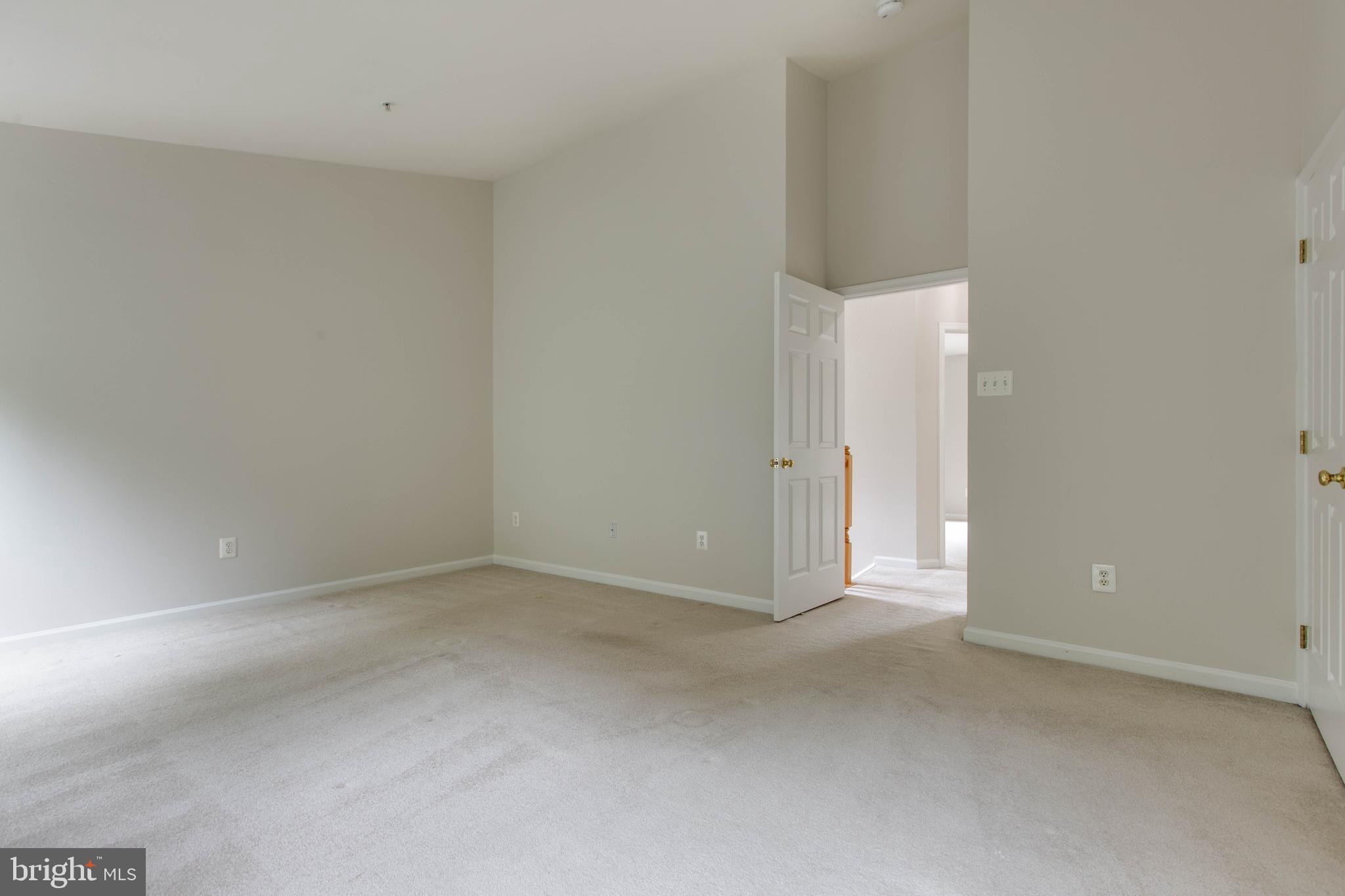 STOCKBRIDGE OVERLOOK - Residential Lease