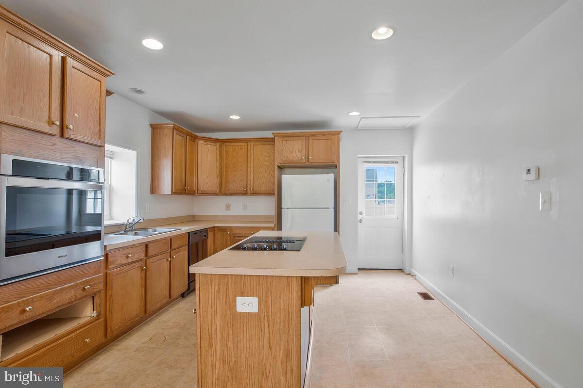 BRIGHT FARMS - Residential