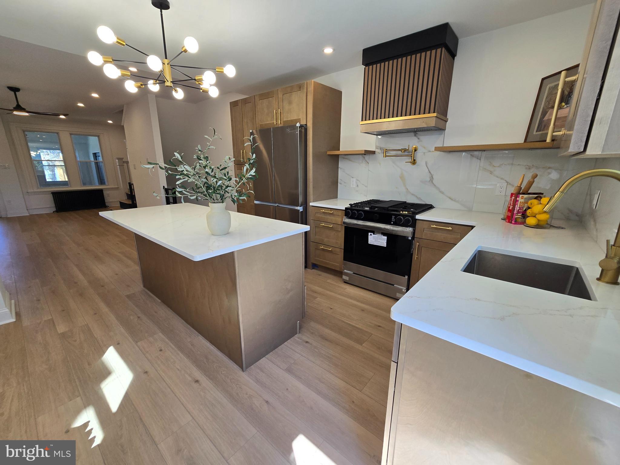 WEST PHILADELPHIA - Residential