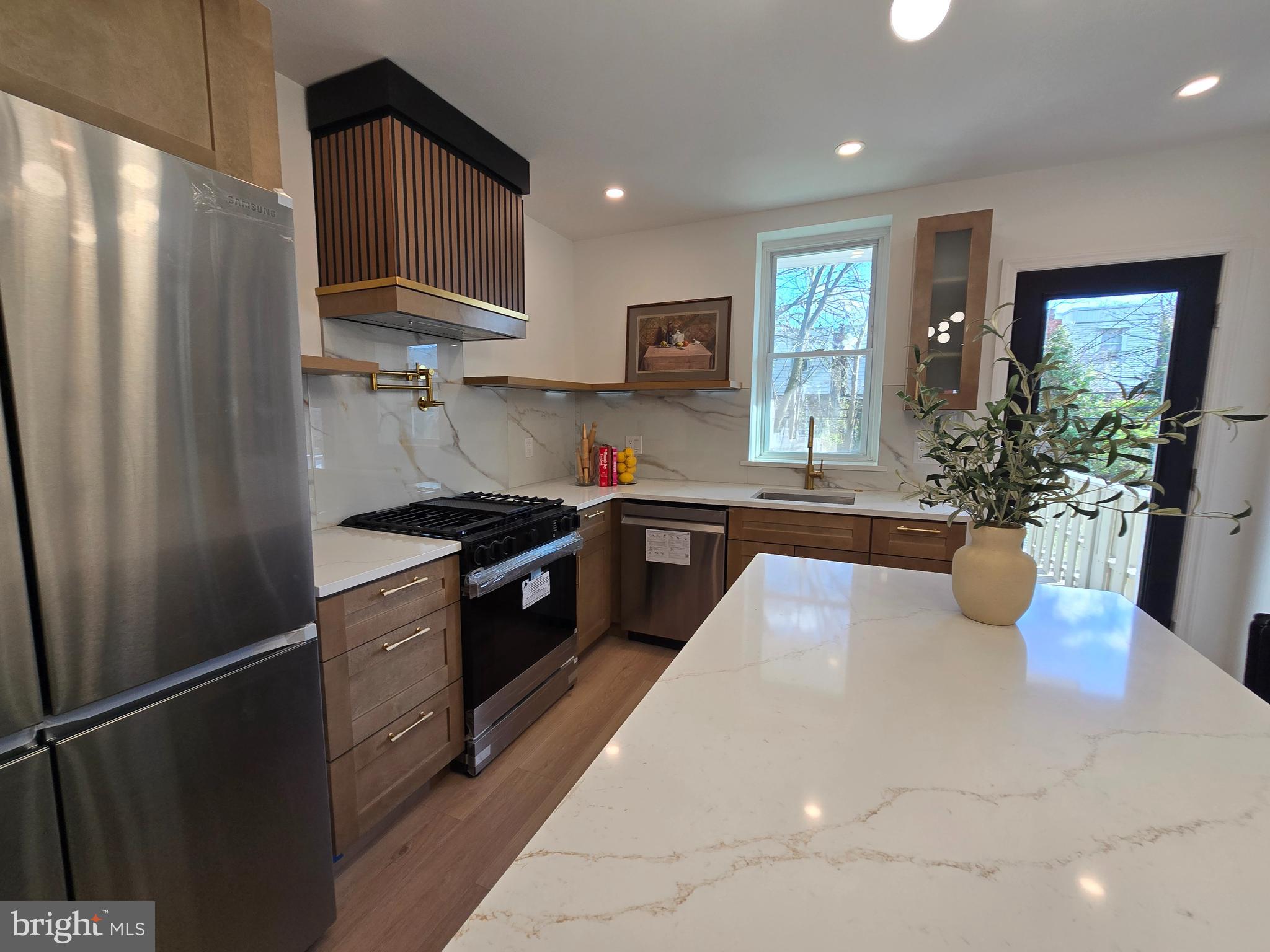 WEST PHILADELPHIA - Residential