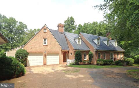 Homes For Sale - 8000 Springhope Drive<br/> Fauquier County, CATLETT, VA 20119