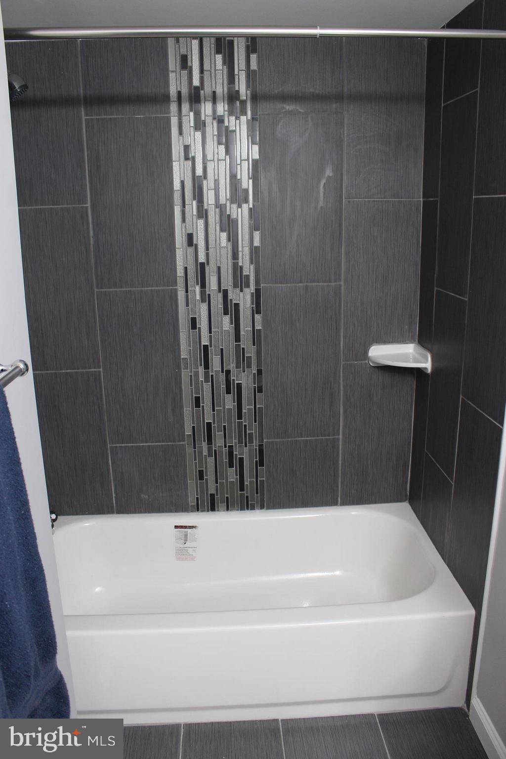 CARRINGTON - Residential Lease