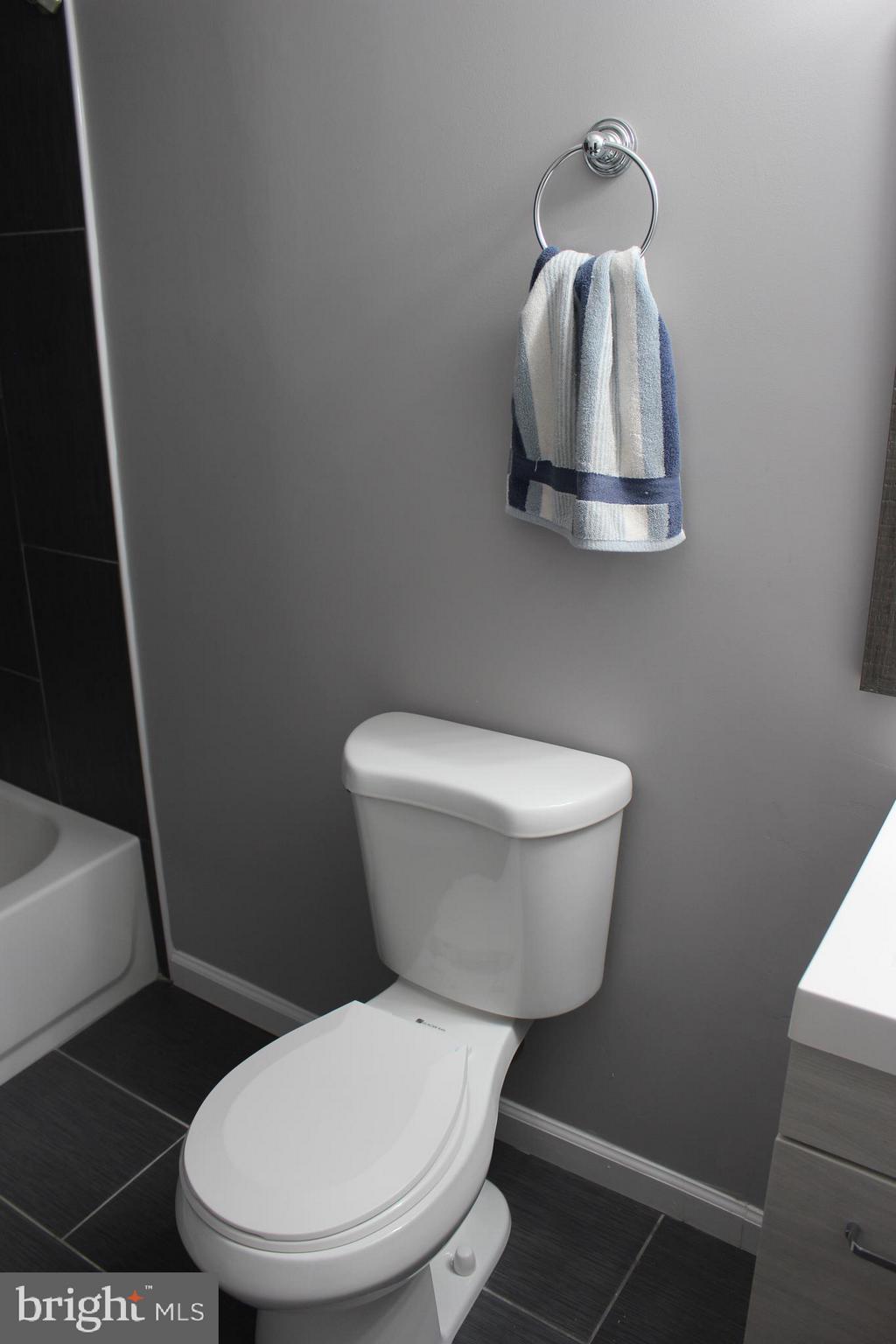 CARRINGTON - Residential Lease