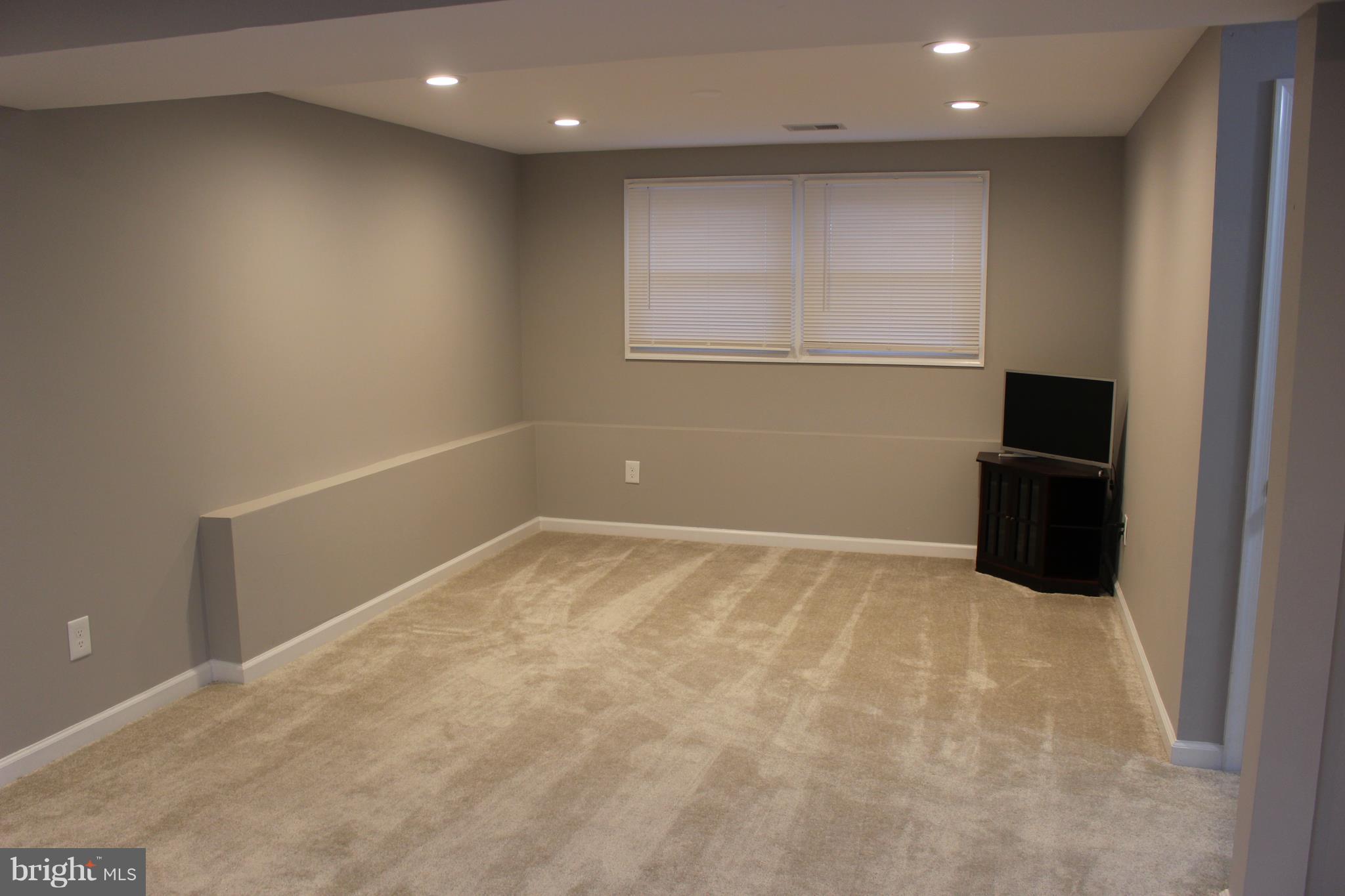 CARRINGTON - Residential Lease