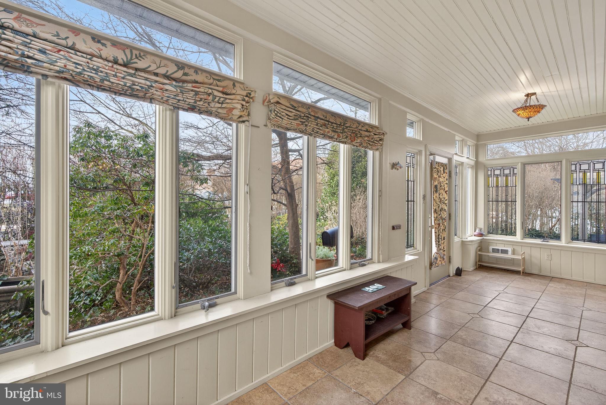 DOYLESTOWN BORO - Residential