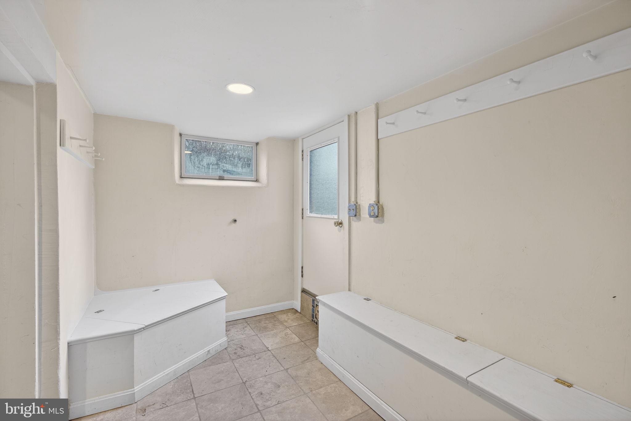 DOYLESTOWN BORO - Residential