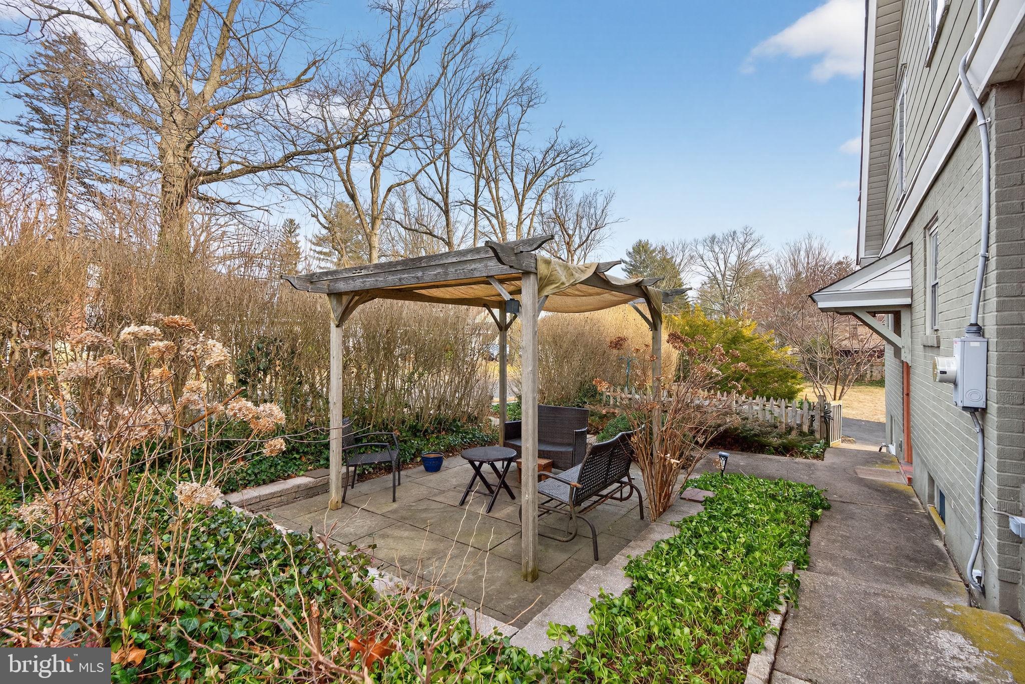 DOYLESTOWN BORO - Residential