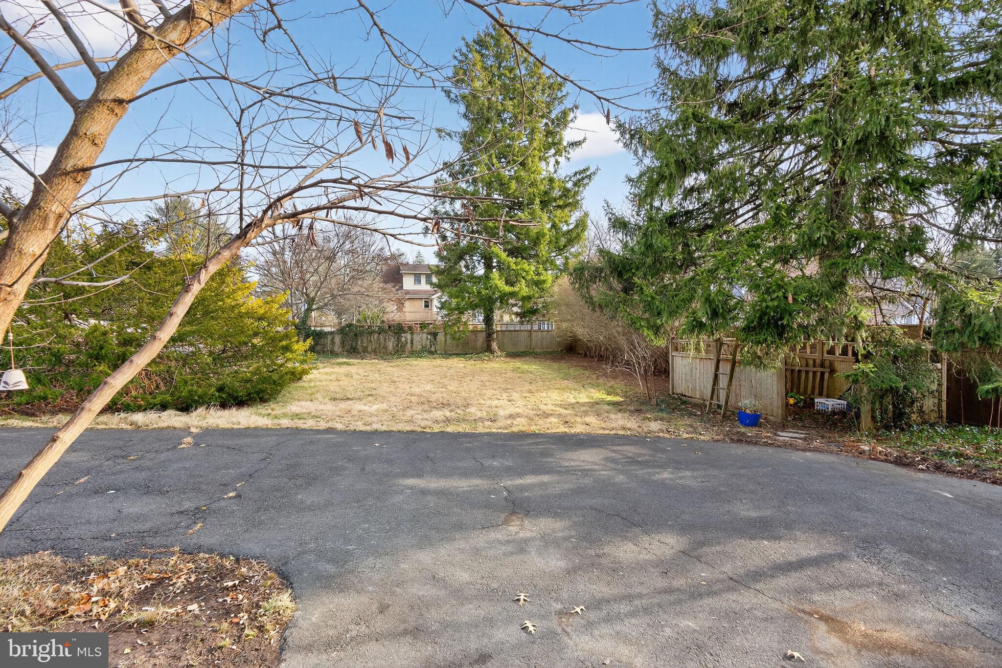 DOYLESTOWN BORO - Residential