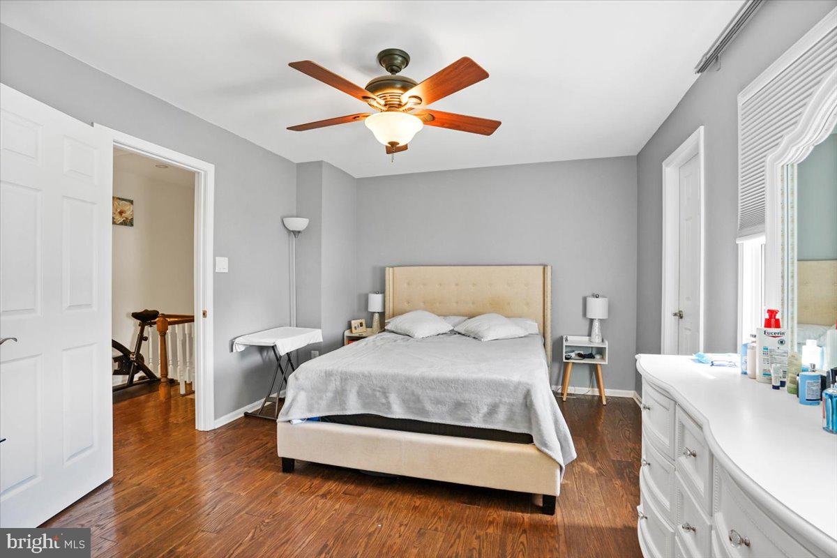 THE MEADOWS - Residential