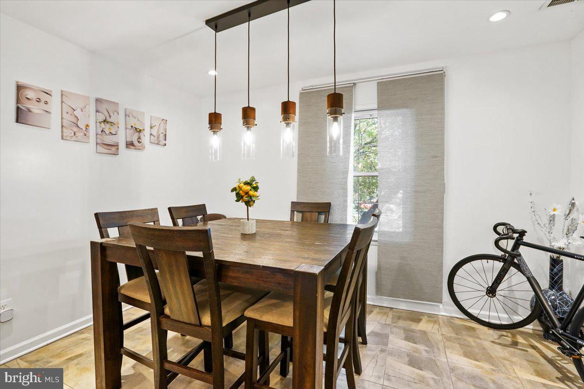 THE MEADOWS - Residential