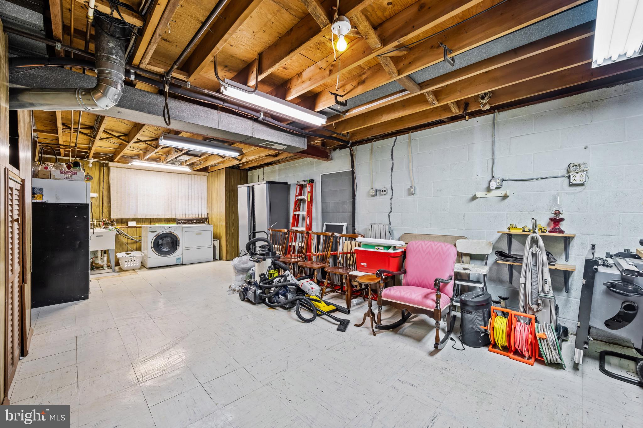 CHARTLEY - Residential