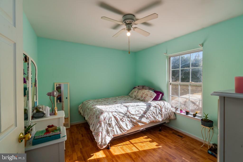 PRESIDENTIAL LAKES - Residential