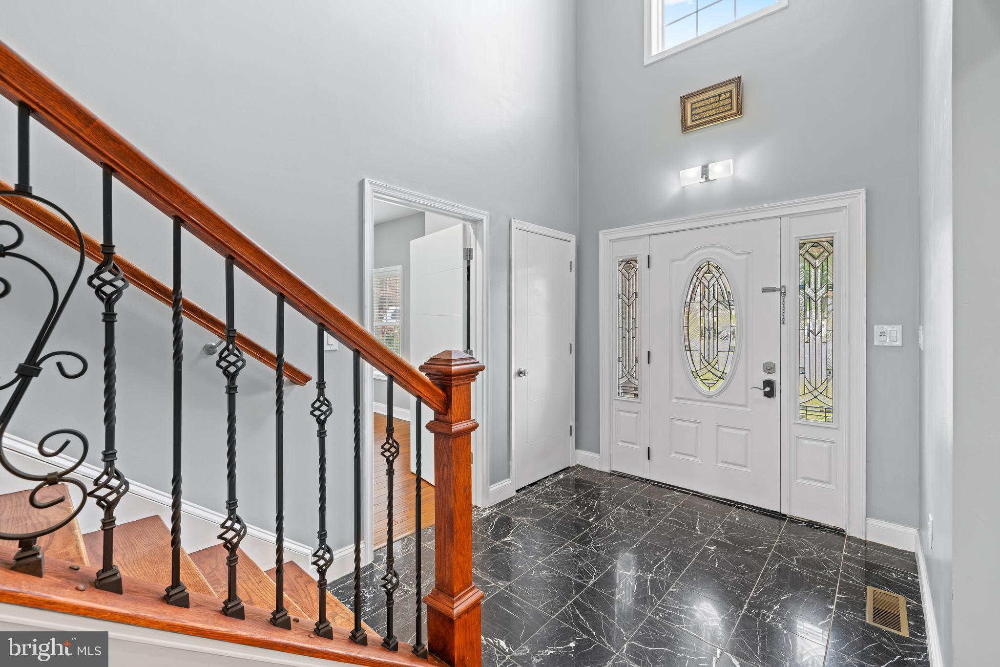 HAMPSHIRE ESTATES - Residential