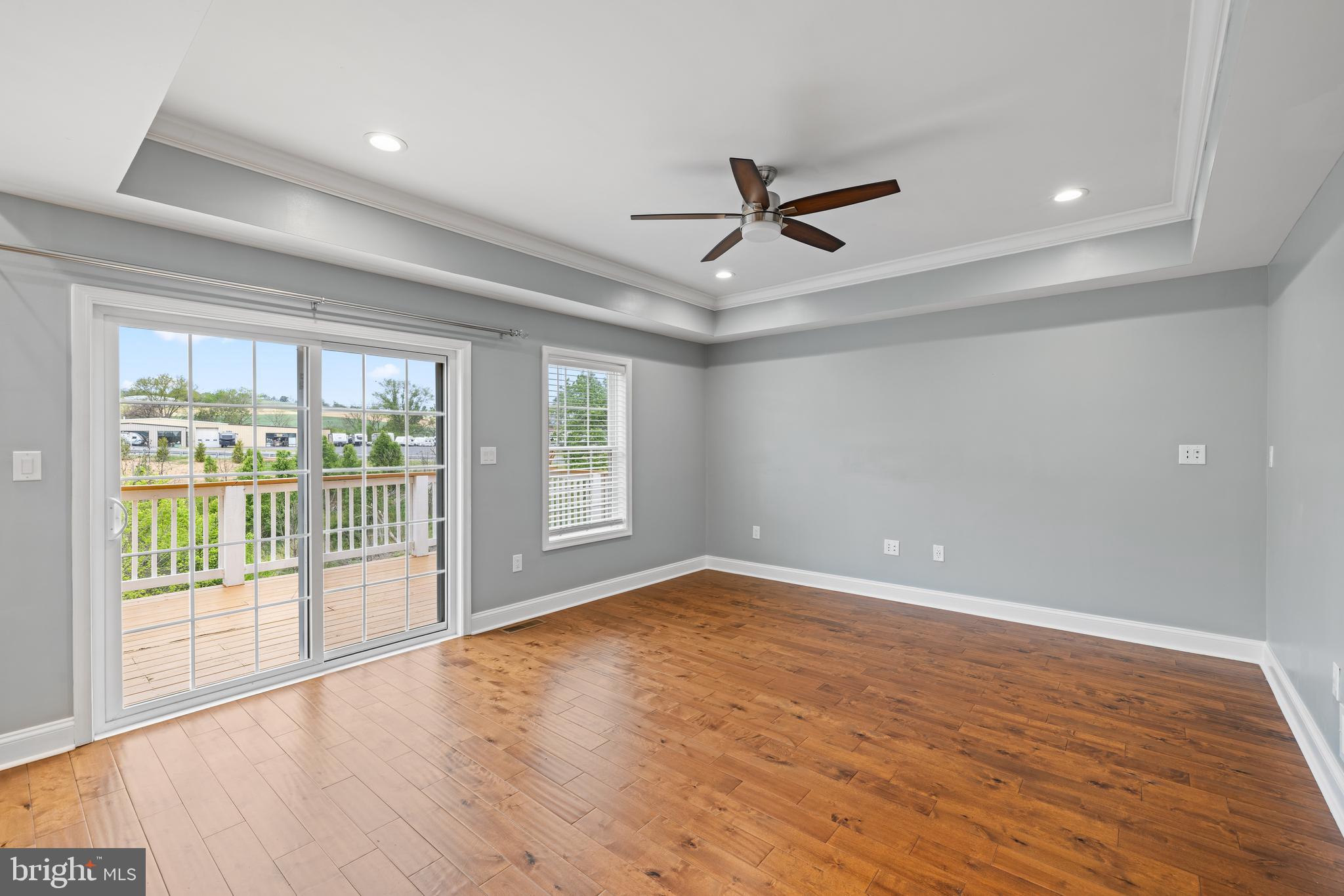 HAMPSHIRE ESTATES - Residential