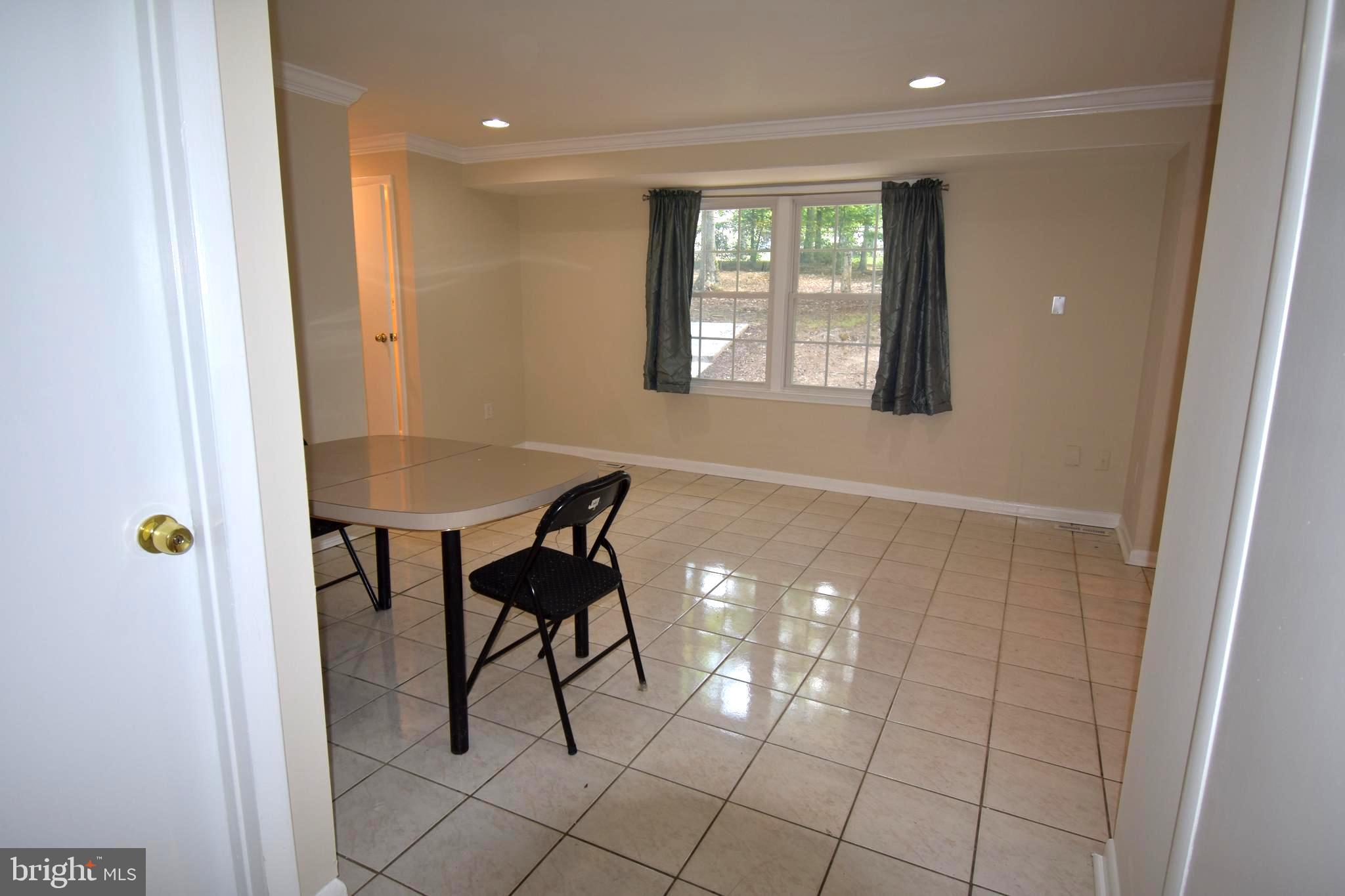 RUTHERFORD - Residential Lease