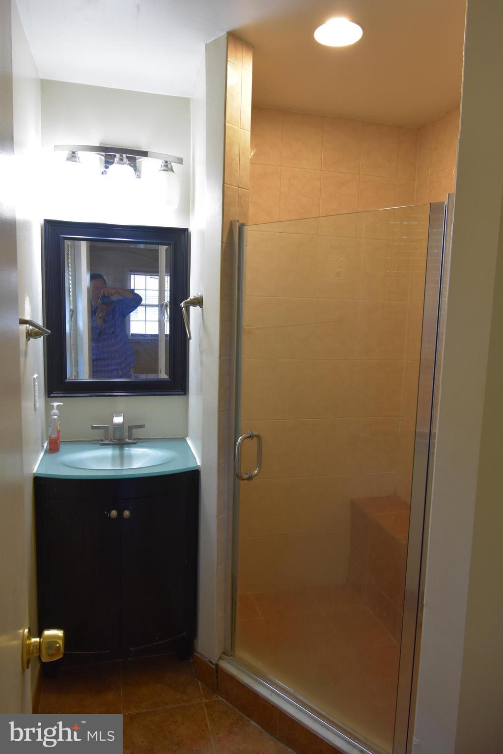 RUTHERFORD - Residential Lease